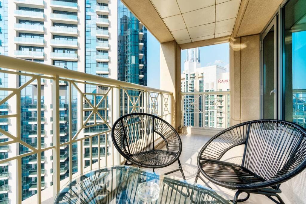 New! Luxury 3Bedroom With Spectacular Burj Views Downtown Дубай Екстер'єр фото