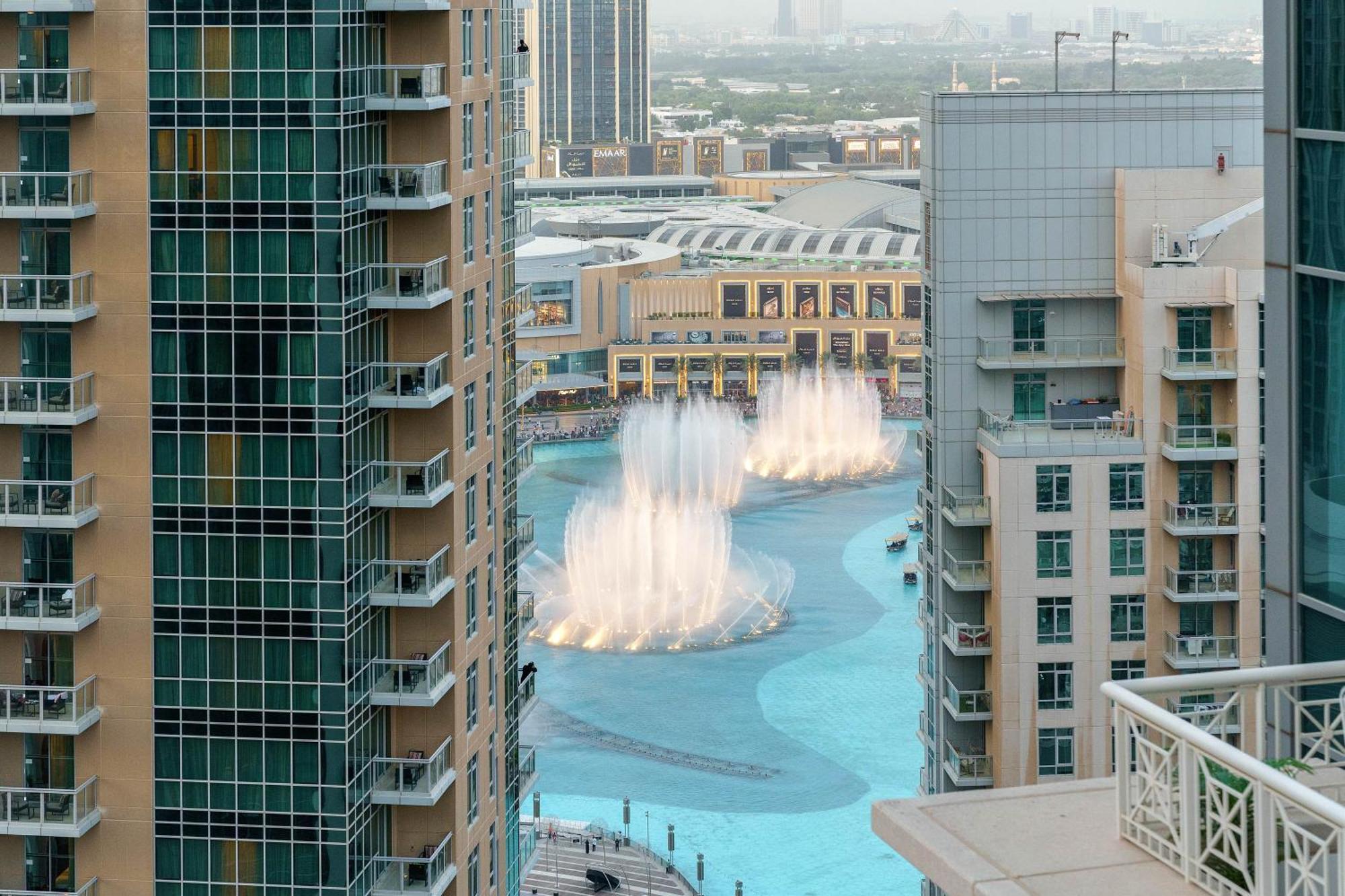 New! Luxury 3Bedroom With Spectacular Burj Views Downtown Дубай Екстер'єр фото